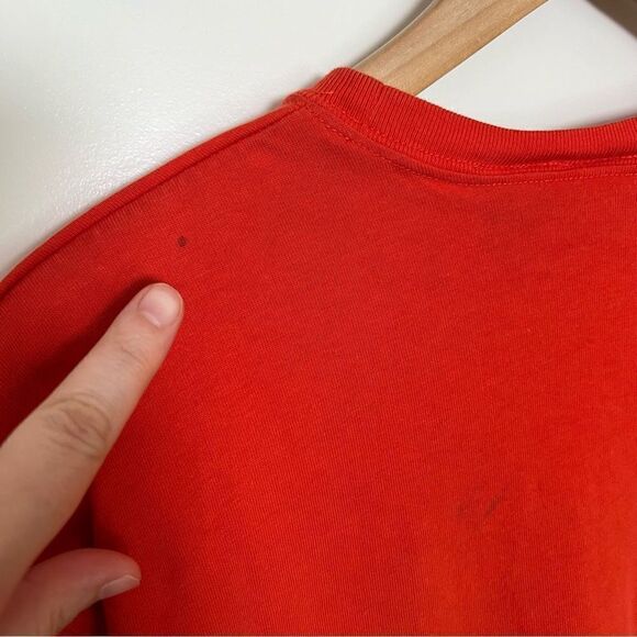 VTG 1996 Warner Bros Studio Store Embroidered Pocket Tee Size M Red T Shirt - Picture 7 of 12